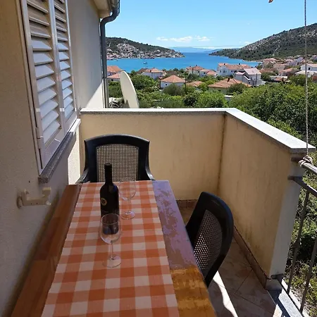 Stipan Appartamento Vinišće